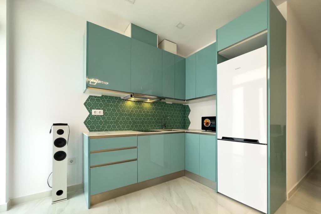 Appartement 70m Playa Jardin Piscina Wifi Aire *